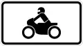 Zusatzzeichen 1046-12nur Krafträder, auch mit Beiwagen, Klein­krafträder und Mofas(bis 2017)