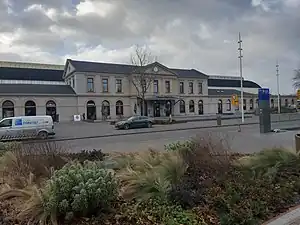 Haupteingang des Bahnhofs