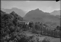 Ehemalige Sanatorium mit Monte San Salvatore im Hintergrund, Luftbild von Werner Friedli (1954)