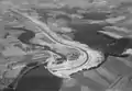 Staumauer und Unterwasserkanal (1964)