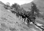 Nordseite: «Die 15 cm Haubitzen Batterie auf dem Weg auf den Passwang», zwischen 1914 und 1918