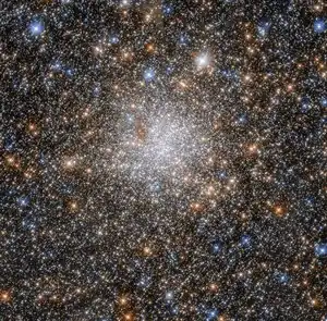 Zentrum des Sternhaufens NGC 1898, aufgenommen mithilfe des Hubble-Weltraumteleskops