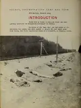 Einleitung Teil III (S. 16): „(…) der erste Eindruck kommt als kompletter, als überwältigender Schock.“ Bild von ermordeten Häftlingen des KZ-Außenlagers Kaufering IV – Hurlach an der Bahnlinie Kaufering-Landsberg