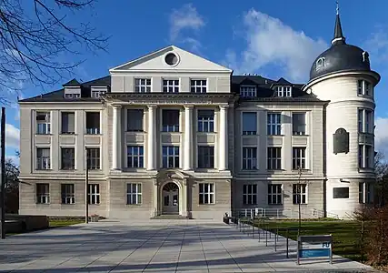 Kaiser-Wilhelm-Institut für Chemie(heute Hahn-Meitner-Bau der Freien Universität Berlin)